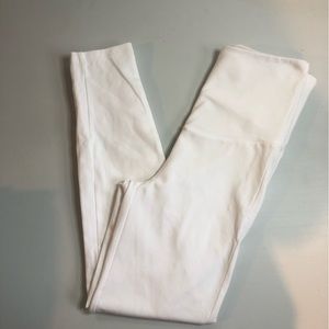 Like New Womens Vera Wang Body Leggings